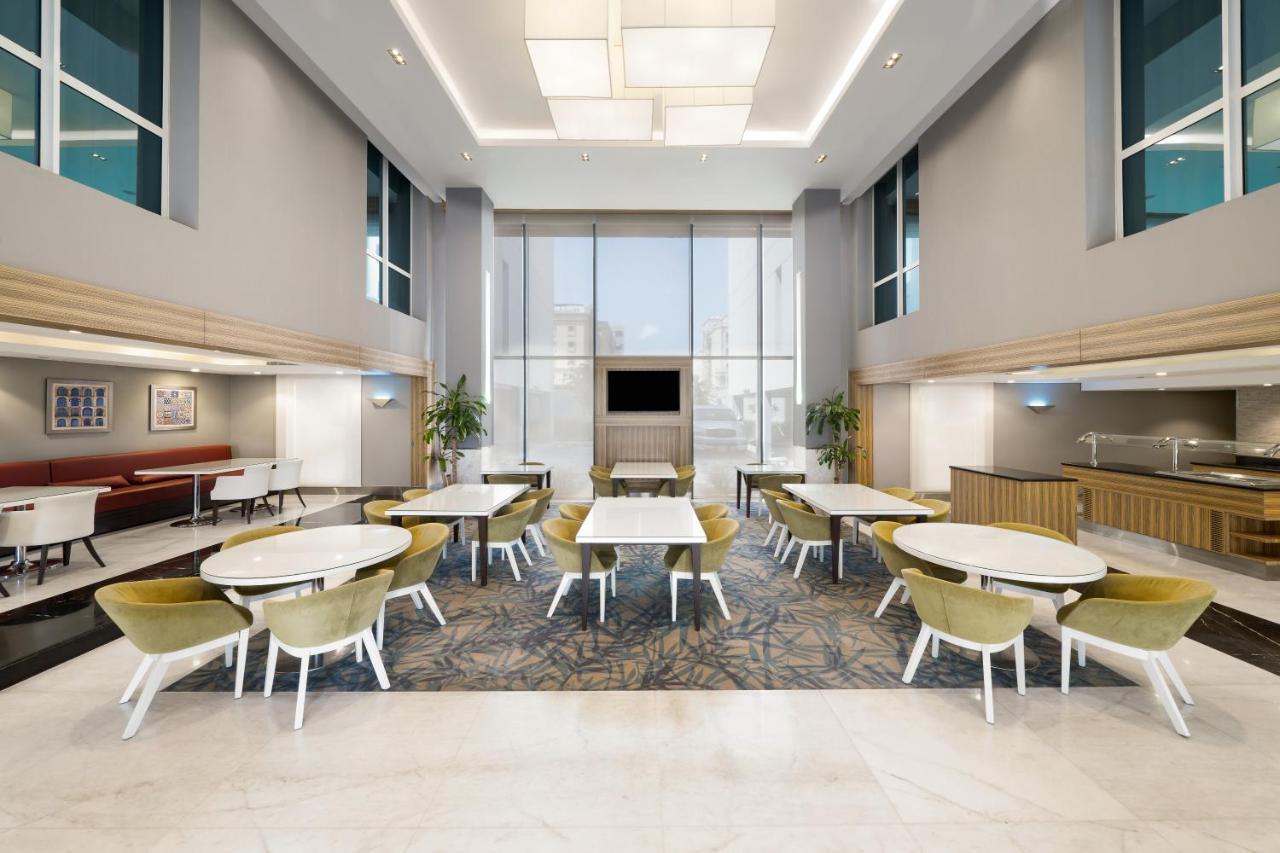 Sas Residence & Hotel, Dhahran - Formerly Radisson Blu Эль-Хубар Экстерьер фото