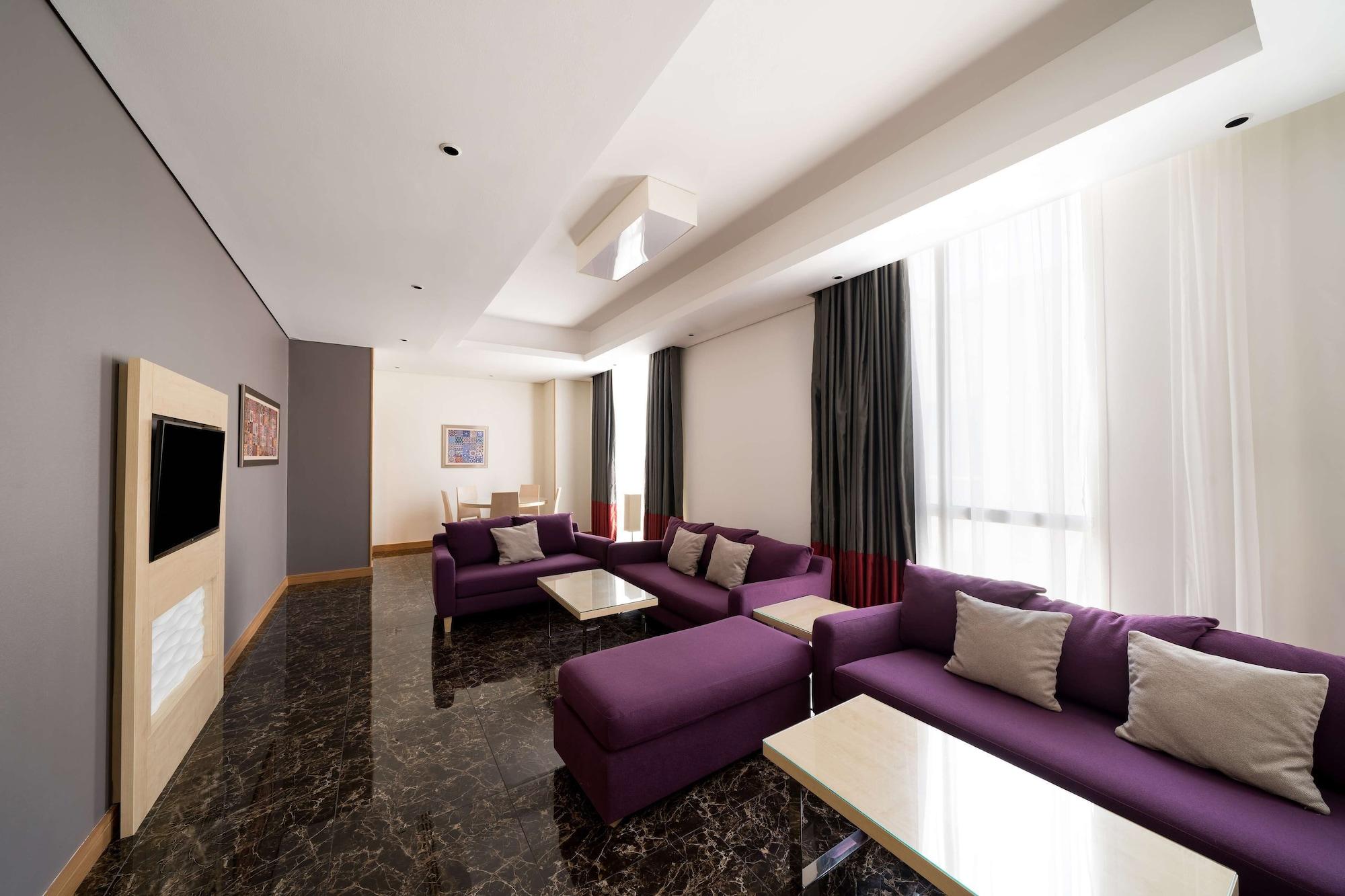Sas Residence & Hotel, Dhahran - Formerly Radisson Blu Эль-Хубар Экстерьер фото